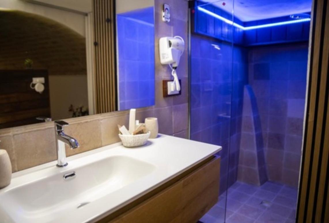 Lc Luxury Apartment Барі Екстер'єр фото