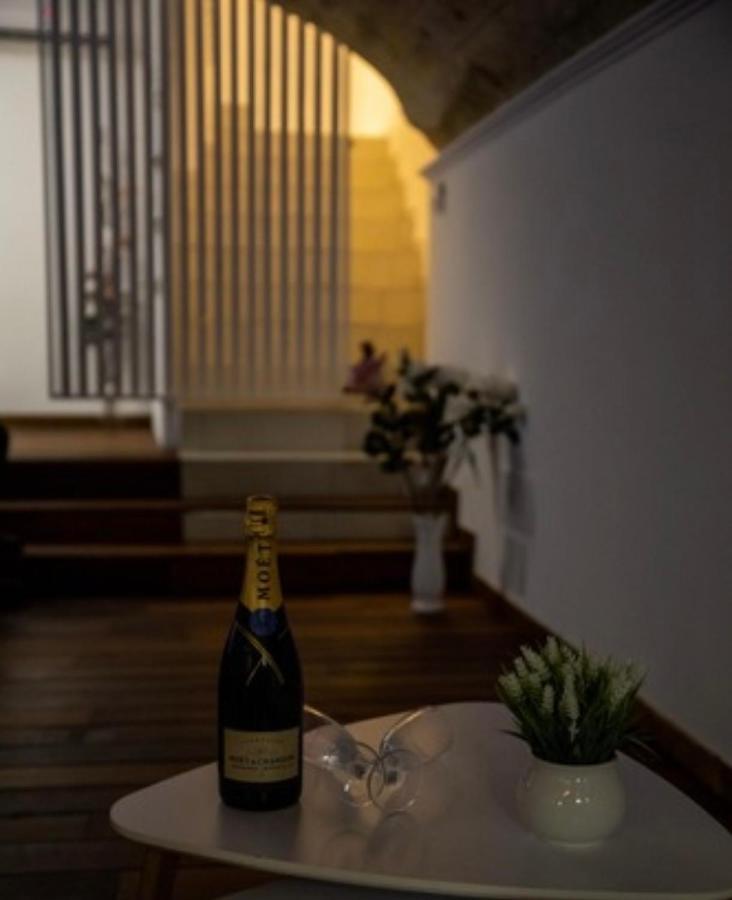 Lc Luxury Apartment Барі Екстер'єр фото