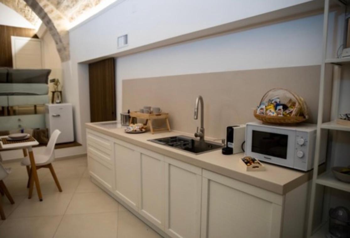 Lc Luxury Apartment Барі Екстер'єр фото